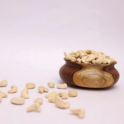 Cashew (Kaju) - PushtiOrganics